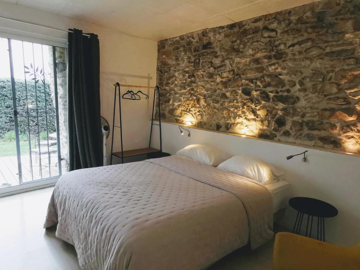 La Bastide Des Muriers Deaux Bagian luar foto