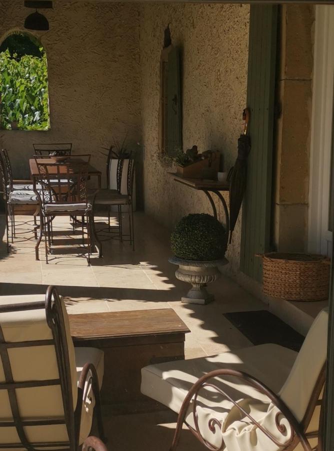 La Bastide Des Muriers Deaux Bagian luar foto