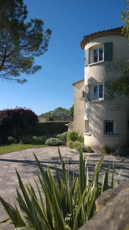 La Bastide Des Muriers Deaux Bagian luar foto
