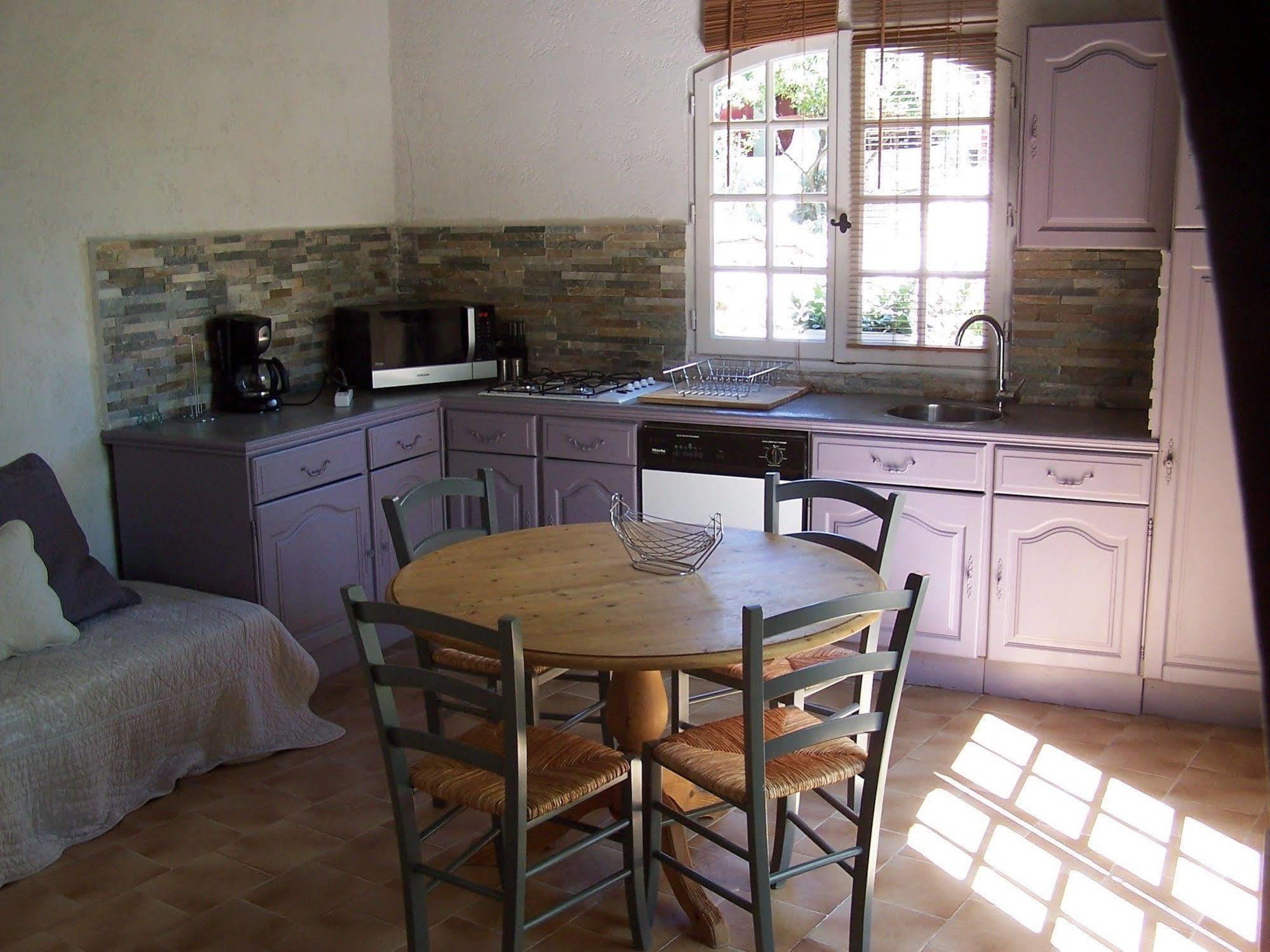 La Bastide Des Muriers Deaux Bagian luar foto