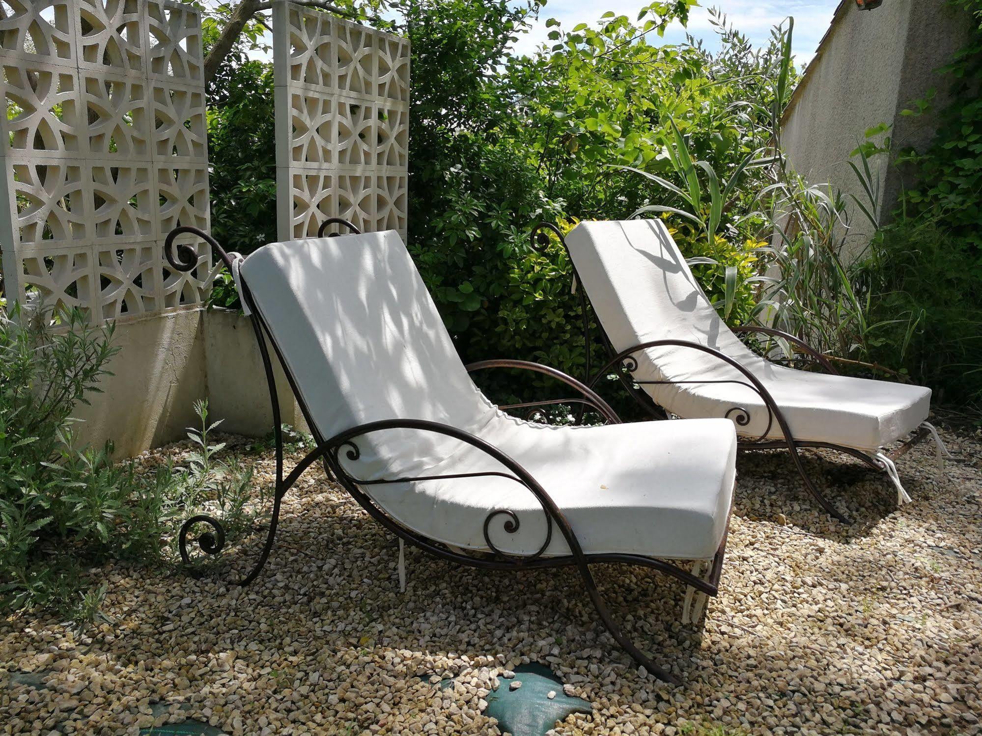 La Bastide Des Muriers Deaux Bagian luar foto