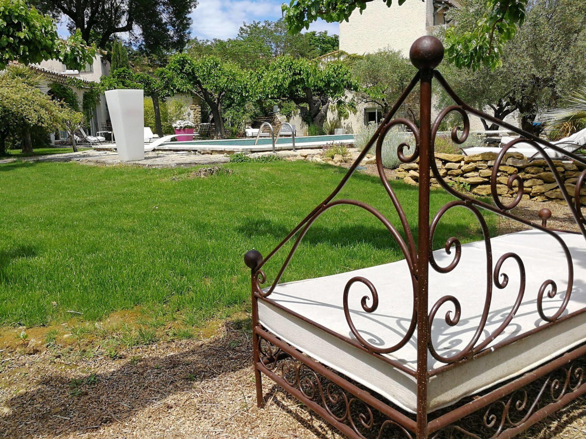 La Bastide Des Muriers Deaux Bagian luar foto